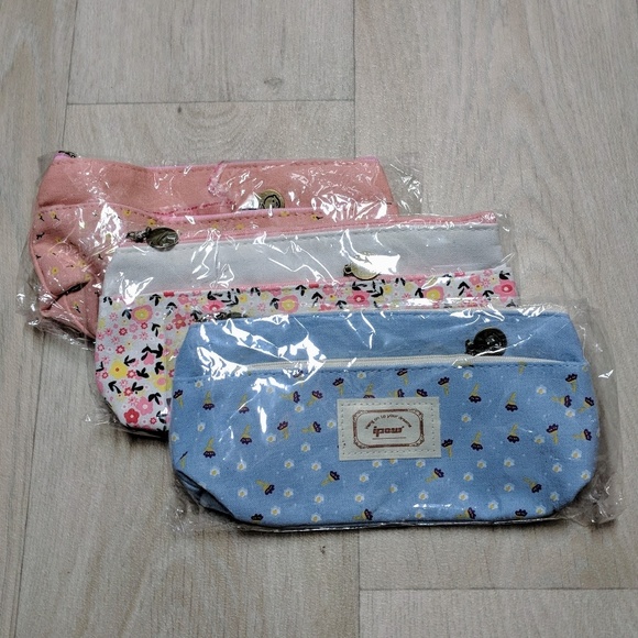 Canvas Makeup Bag Bundle NWOT - Picture 1 of 6